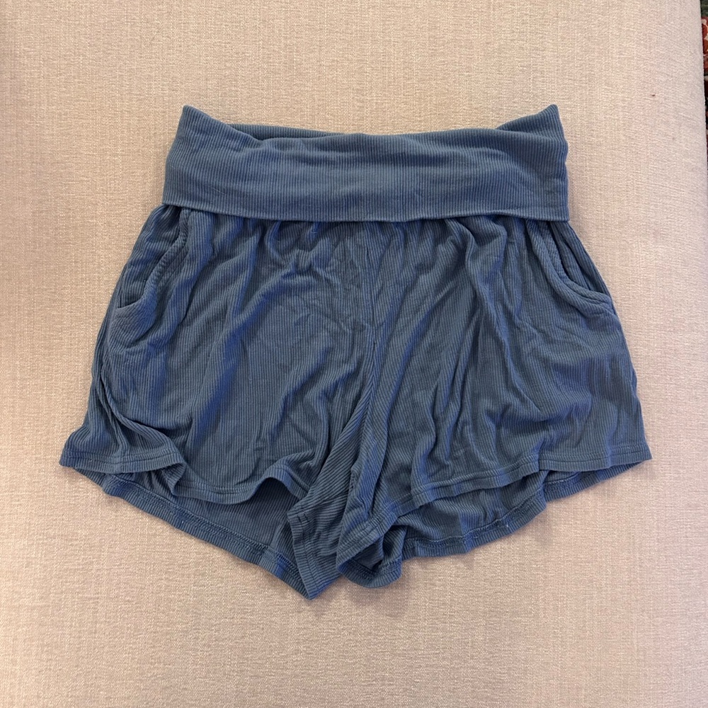 Aerie sleep short, size M.